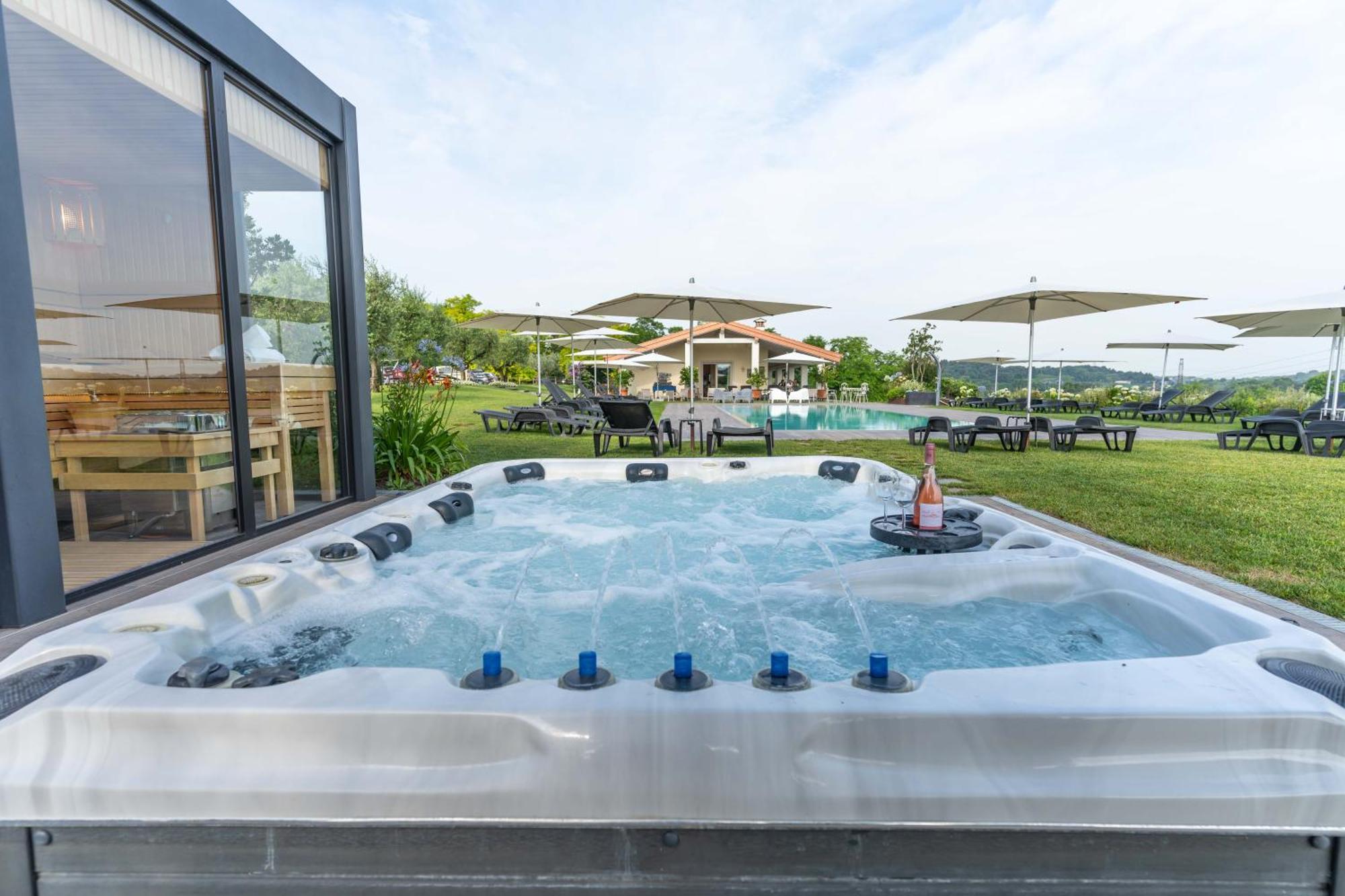 Agriturismo Colle Dei Pivi Ponti sul Mincio Εξωτερικό φωτογραφία