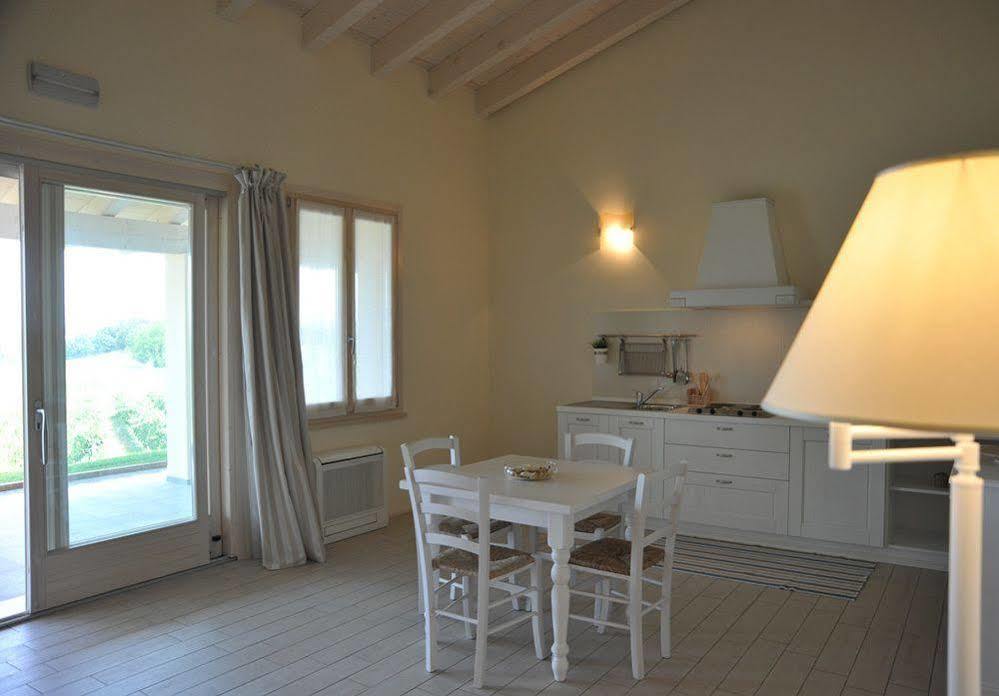 Agriturismo Colle Dei Pivi Ponti sul Mincio Εξωτερικό φωτογραφία