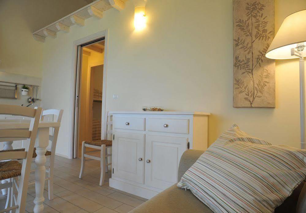 Agriturismo Colle Dei Pivi Ponti sul Mincio Εξωτερικό φωτογραφία