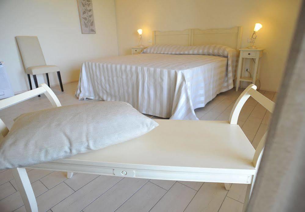 Agriturismo Colle Dei Pivi Ponti sul Mincio Εξωτερικό φωτογραφία